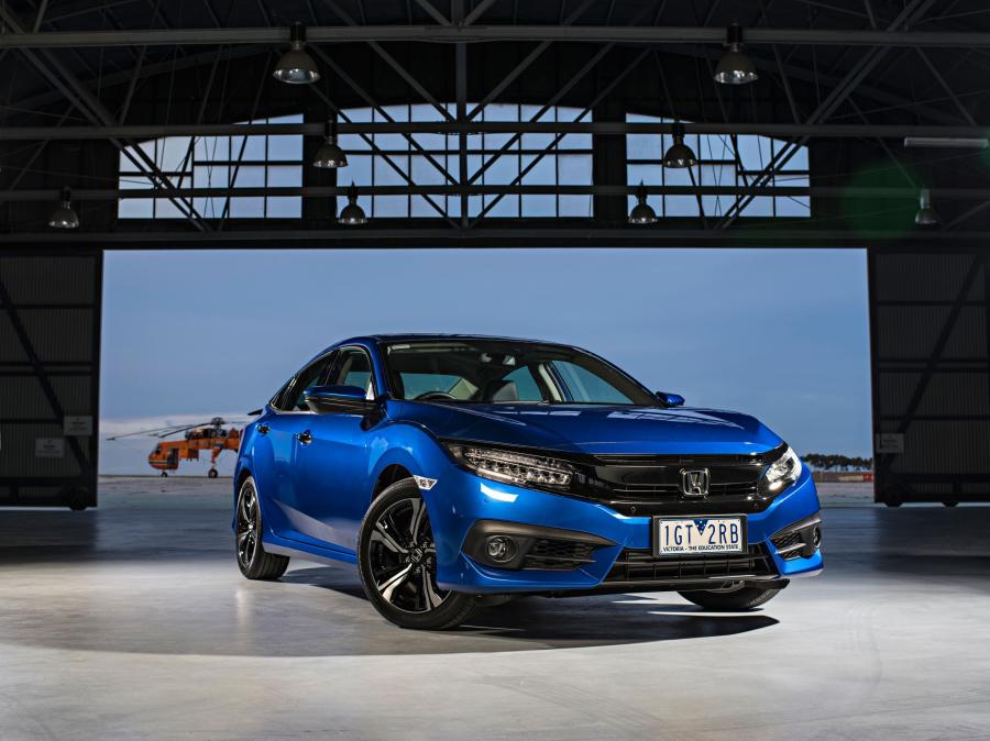  Honda Civic Sedan RS 2016 года  (AU) (фото 21 из 31)